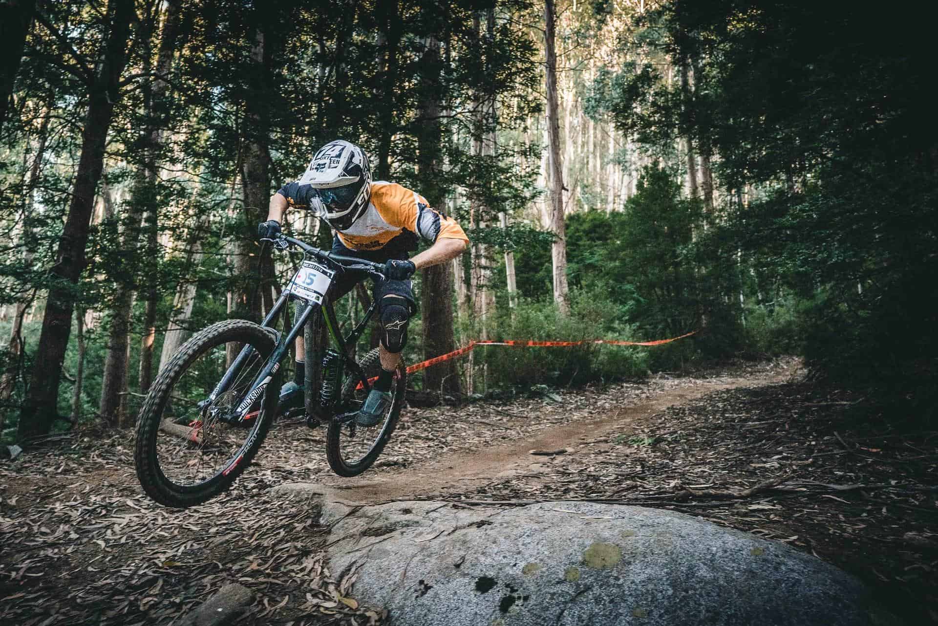 How fast can you go with a mountain bike